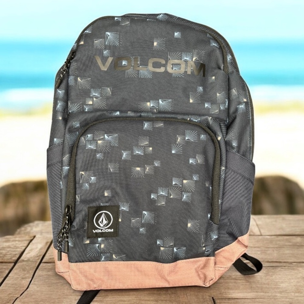 Volcom Backpack NWT